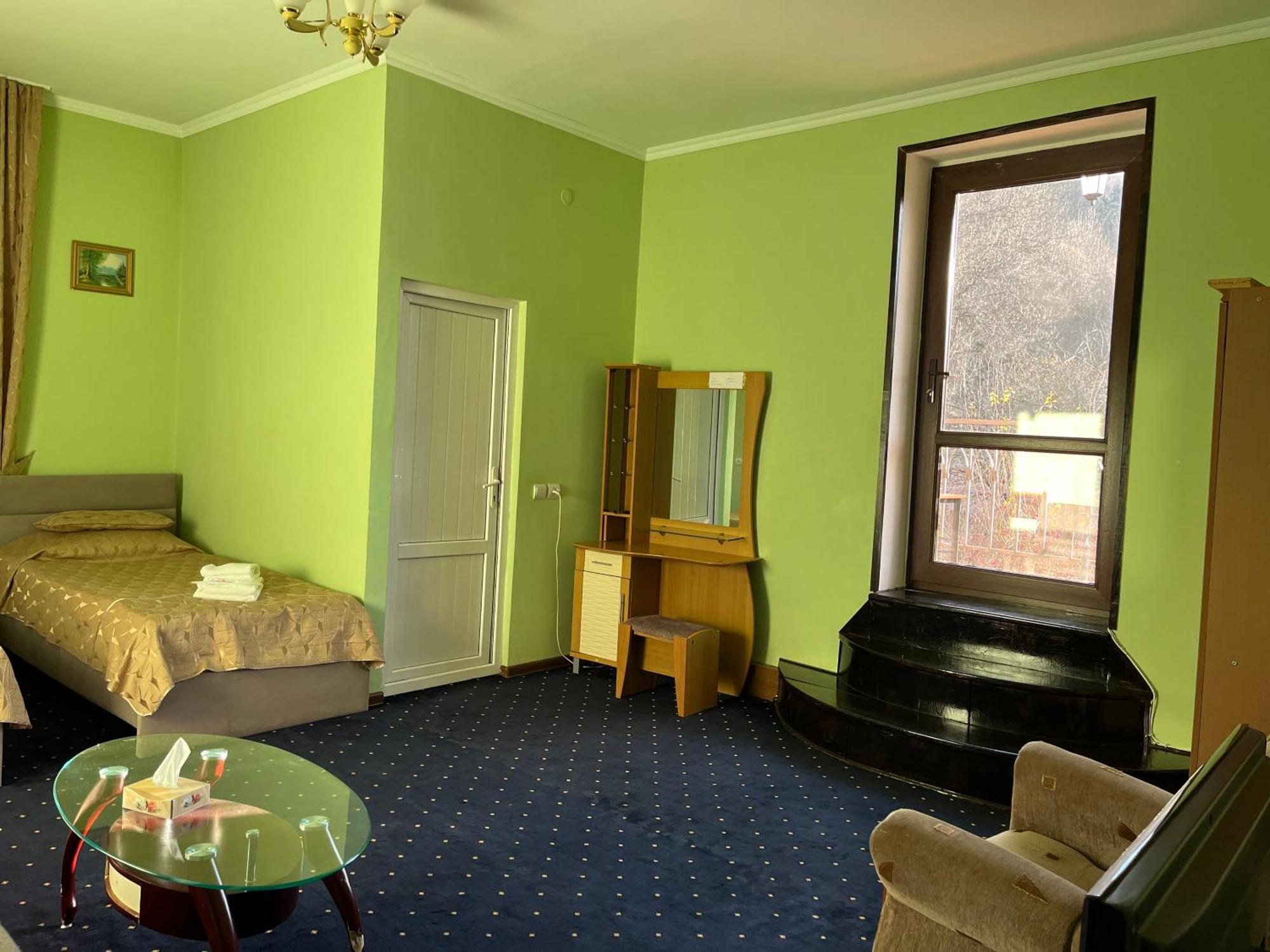 Greenwood Hotel Dilisan Kültér fotó