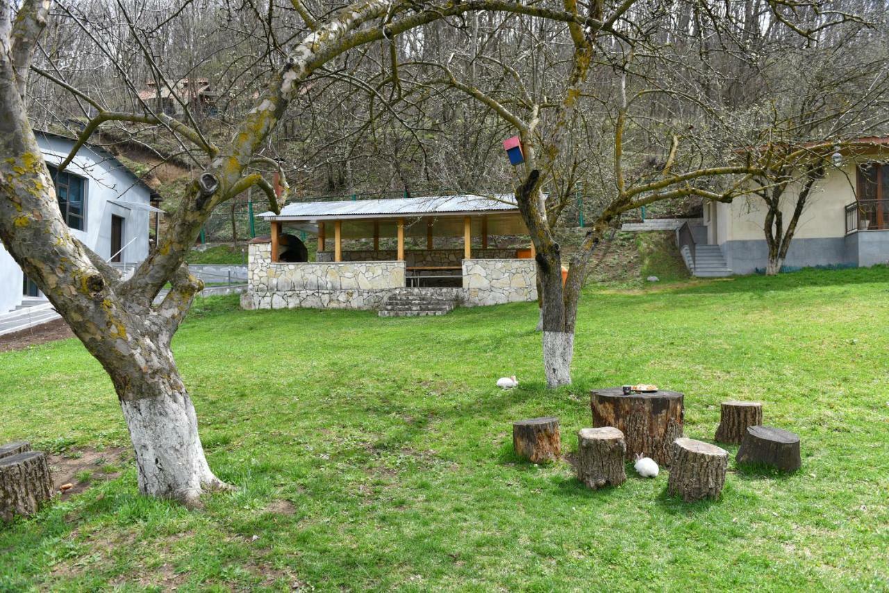 Greenwood Hotel Dilisan Kültér fotó