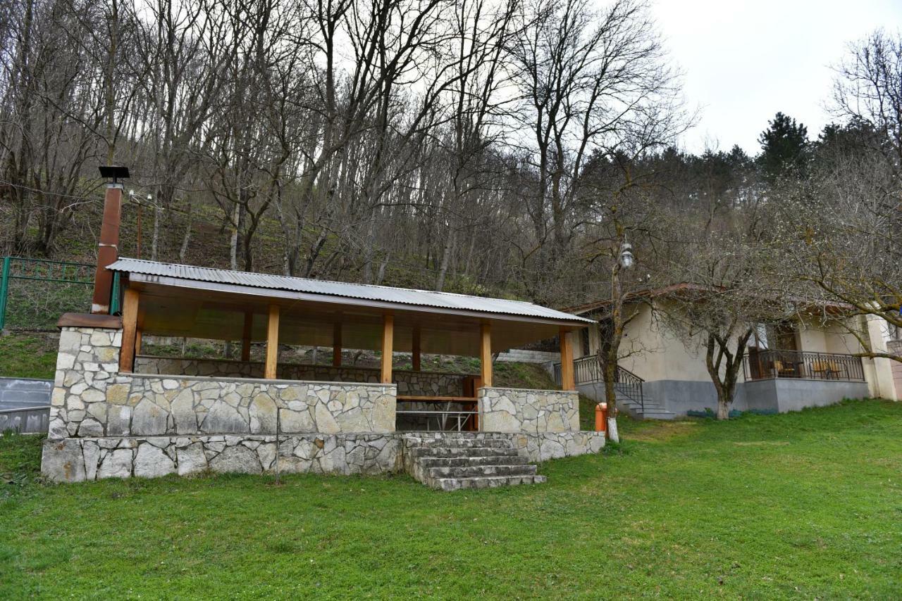 Greenwood Hotel Dilisan Kültér fotó
