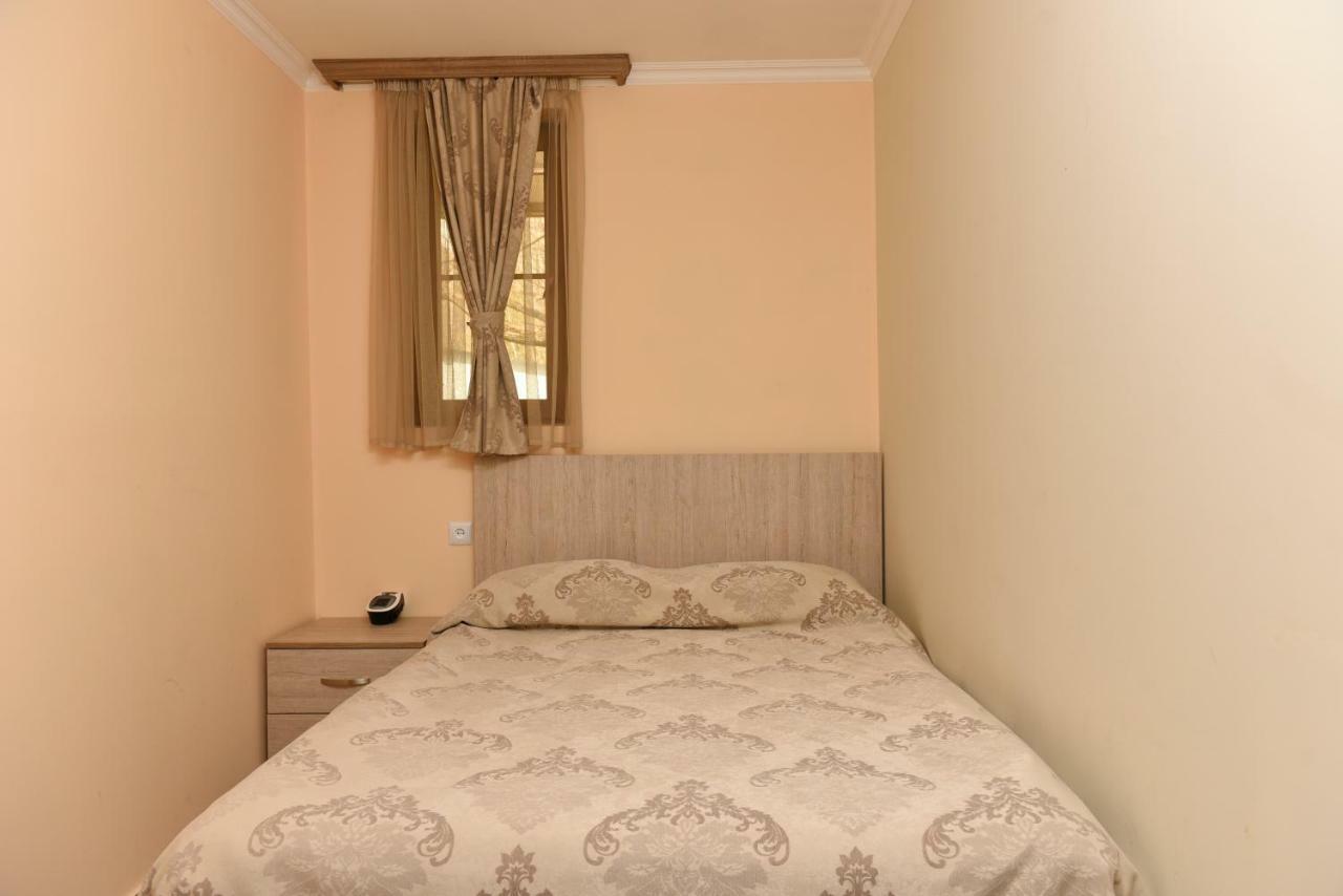 Greenwood Hotel Dilisan Kültér fotó